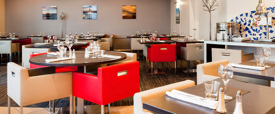 Novotel Lille Centre Gares ★★★★ - Last Minute - Modern comfort in the heart of Lille. - Lille, France