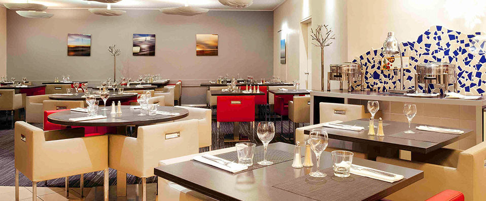 Novotel Lille Centre Gares ★★★★ - Last Minute - Modern comfort in the heart of Lille. - Lille, France