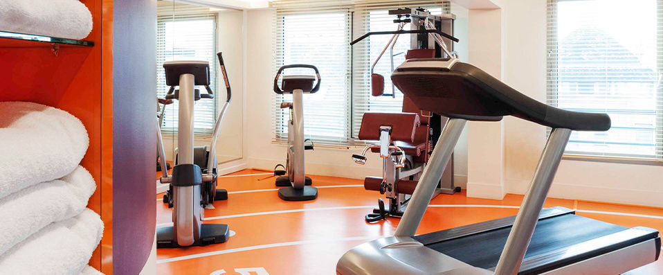 Novotel Lille Centre Gares ★★★★ - Last Minute - Modern comfort in the heart of Lille. - Lille, France