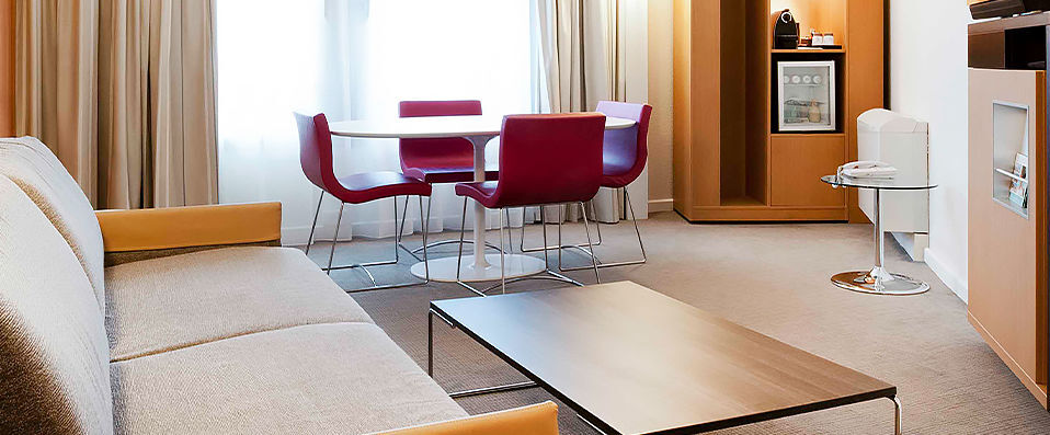 Novotel Lille Centre Gares ★★★★ - Last Minute - Modern comfort in the heart of Lille. - Lille, France