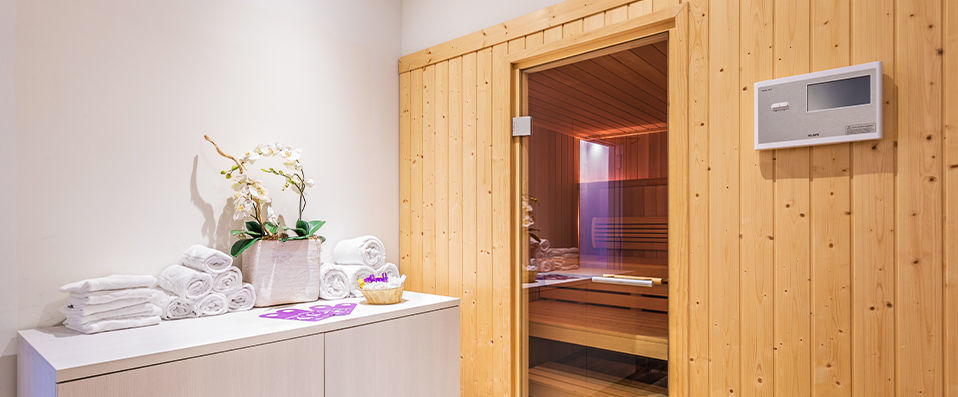 FERGUS Style Soller Beach ★★★★ - Magical Mallorcan setting nestled between the sea and mountains - Mallorca, Spain