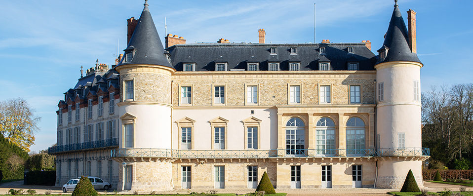 Mercure Rambouillet Relays du Château ★★★★ - Last Minute - Last-minute royal luxury on the verdant outskirts on Paris. - Rambouillet, France