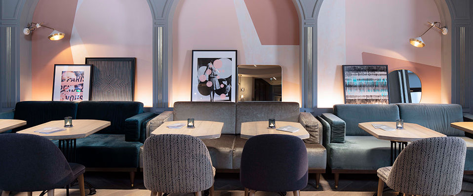 Maison ELLE ★★★★ - Raffinement urbain au cœur du 17ème arrondissement. - Paris, France