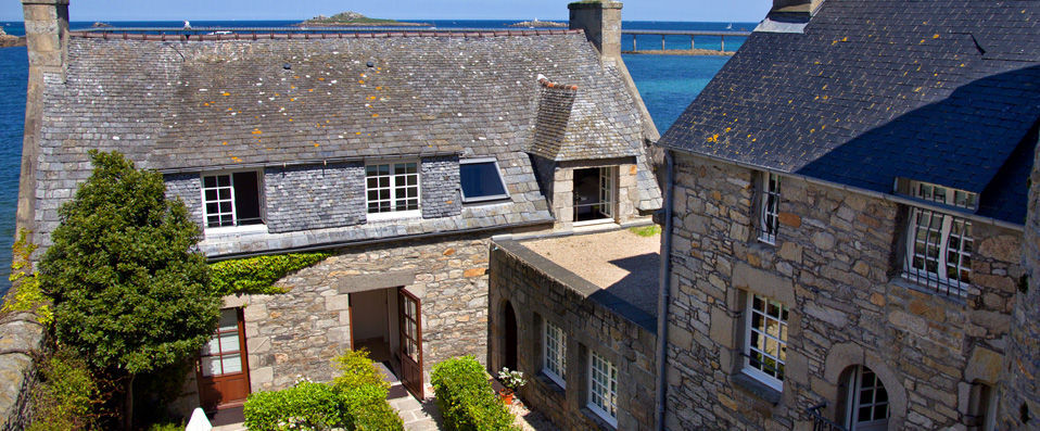 LE TEMPS DE VIVRE ★★★★ - Par Gaëlle Stévant, correspondante de VeryChic - Roscoff, France