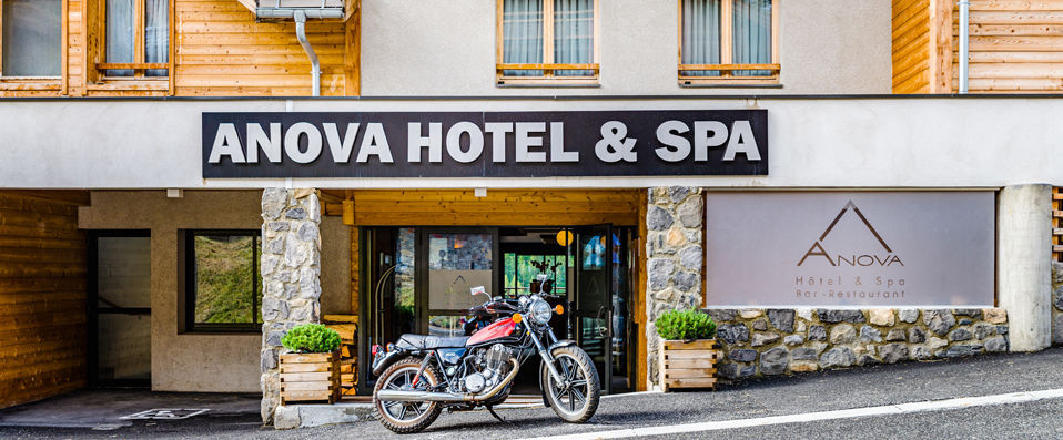 Anova Hotel & Spa - A jewel boutique hotel in the Southern Alps. - Montgenèvre, France