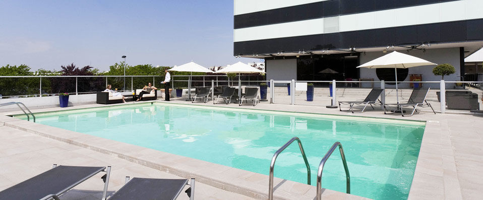 Pullman Bordeaux Lac ★★★★ - A stylish hotel near a lake, vineyards and historic city. - Bordeaux, France