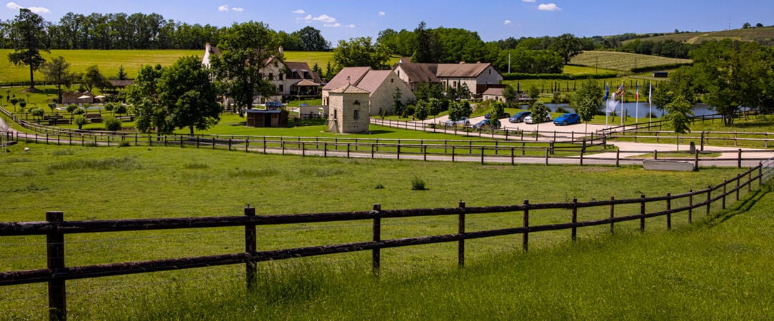 Domaine de Rymska ★★★★★ - Un écrin de verdure pour abriter vos nuits bourguignonnes. - Bourgogne, France