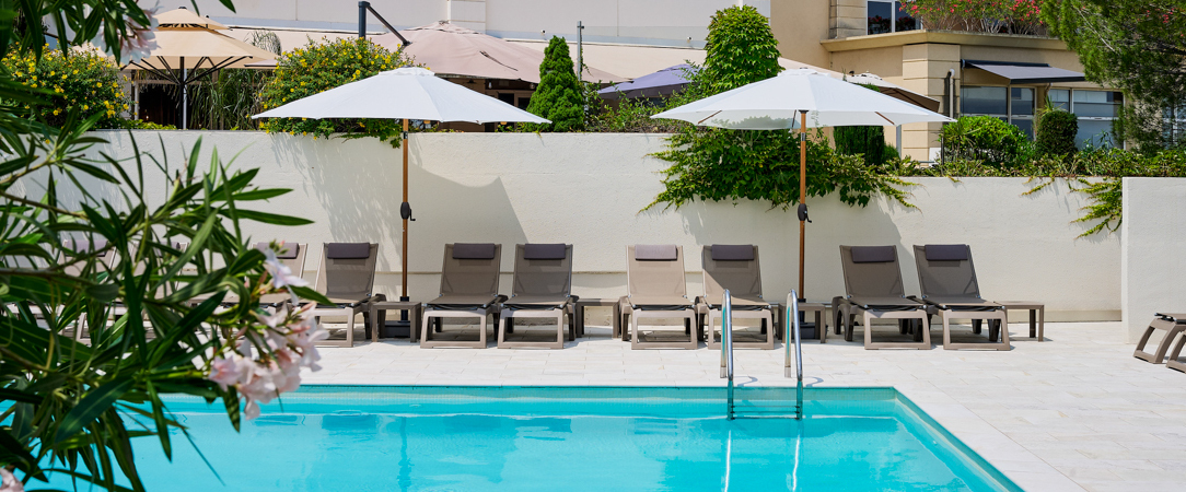 Hôtel Birdy by HappyCulture ★★★★ - Relaxing golf-side sanctuary in traditional Provençal France. - Aix-en-Provence, France