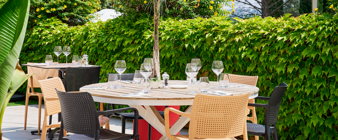 Hôtel Birdy by HappyCulture ★★★★ - Relaxing golf-side sanctuary in traditional Provençal France. - Aix-en-Provence, France