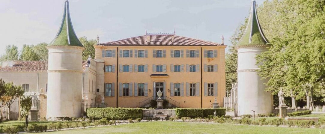 Château de Fonscolombe ★★★★★ - Refined and simple elegance at a Château. - Provence, France