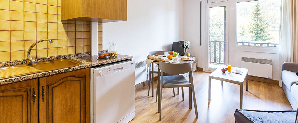 Pierre & Vacances Andorra Alba El Tarter - Cosy and comfortable base in the Pyrenees - El Tarter, Andorra