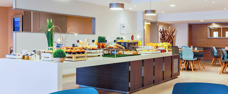 Mercure Paris Vaugirard Porte de Versailles ★★★★ - Dernière minute - L’élégance parisienne dans le 15ème arrondissement. - Paris, France