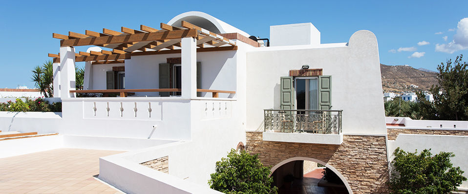 Porto Naxos Hotel ★★★★ - A stylish hotel that exists in harmony with its beautiful surroundings. - Naxos, Greece