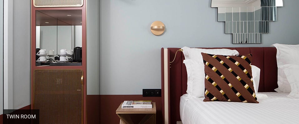 Hotel Parisianer ★★★★ - A super chic city haven with contemporary art deco stylings. - Paris, France