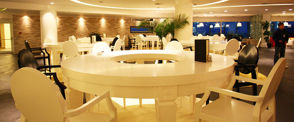 Splendid Conference & Spa Resort ★★★★★ - Unfaltering luxury and comfort on a sandy beach - Montenegro