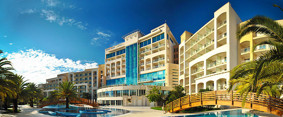 Splendid Conference & Spa Resort ★★★★★ - Unfaltering luxury and comfort on a sandy beach - Montenegro