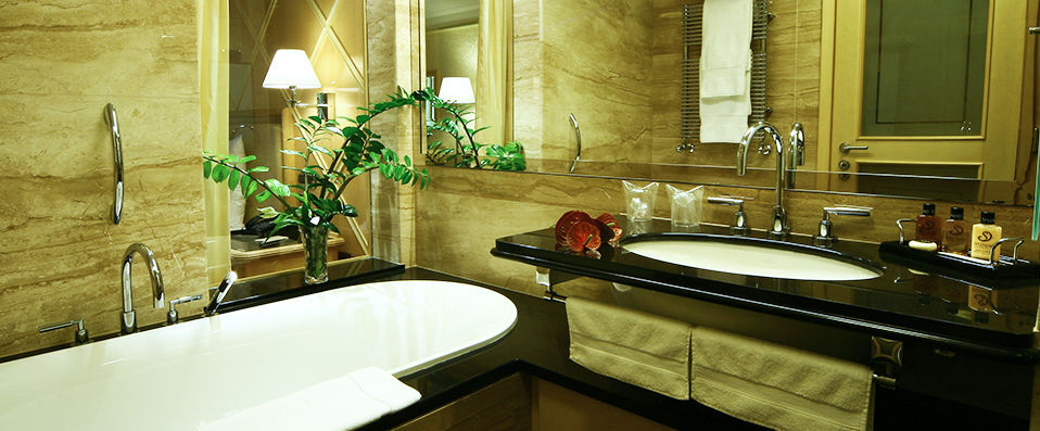 Splendid Conference & Spa Resort ★★★★★ - Montagne, piscine ou mer, choisissez votre vue ! - Monténégro