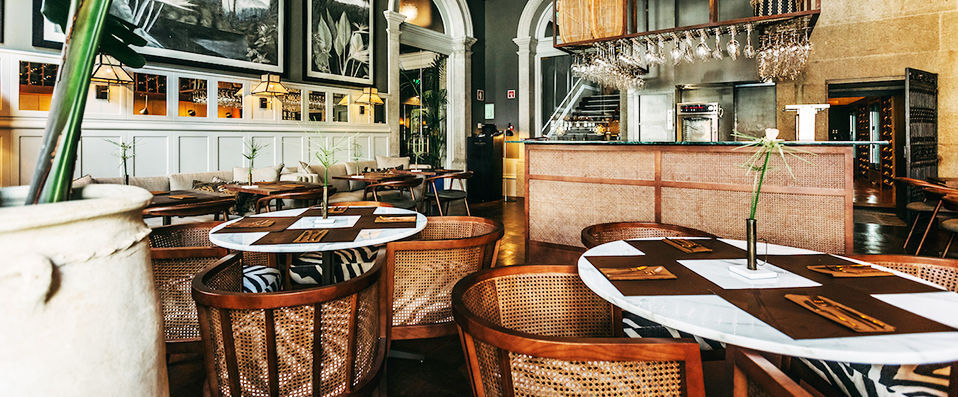Torel 1884 Suites & Apartments ★★★★★ - An exotic expedition, rich in history, in a palace dating back to 1884. - Porto, Portugal
