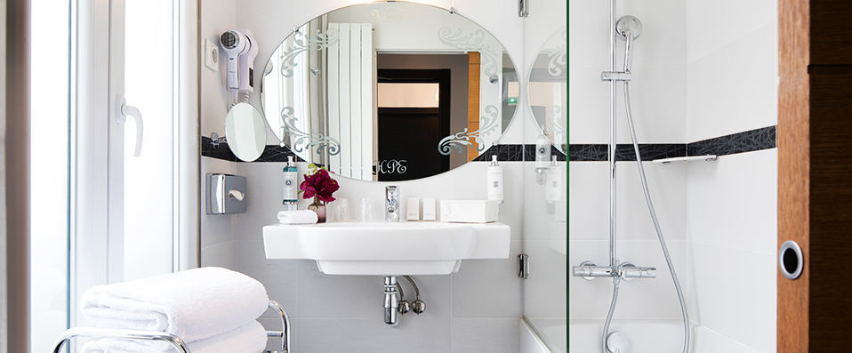 Hotel Plaza Elysées ★★★★ - Situated in the heart of the 8th Arrondissement, this classically Parisian hotel exudes elegance. - Paris, France