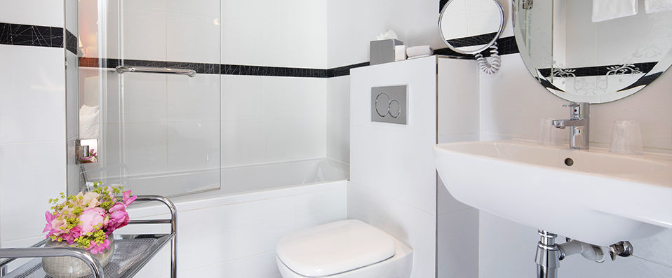 Hotel Plaza Elysées ★★★★ - Situated in the heart of the 8th Arrondissement, this classically Parisian hotel exudes elegance. - Paris, France