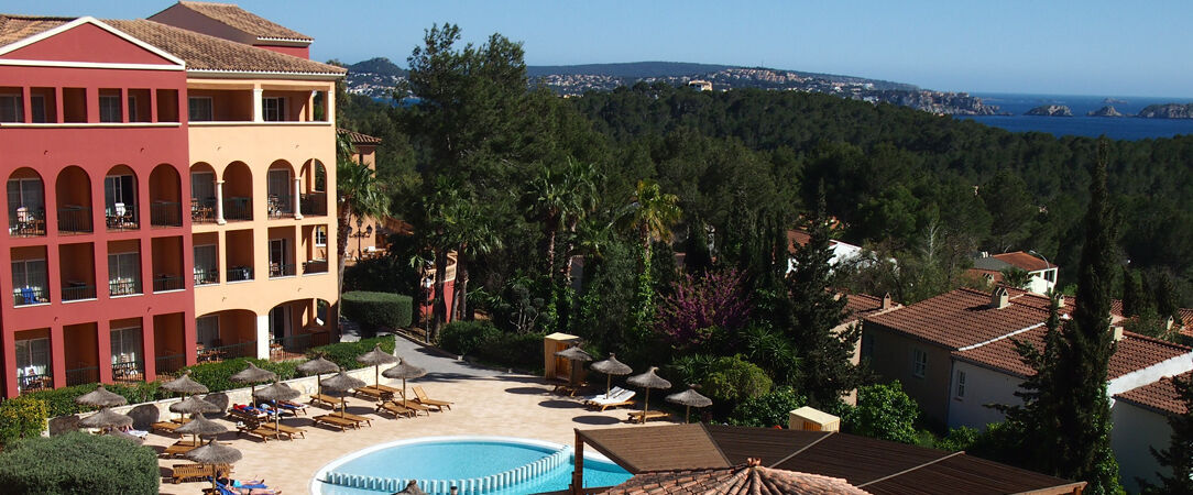 Hôtel Bordoy Don Antonio ★★★★ - Panoramic views and relaxation at a beachside hotel in Mallorca. - Mallorca, Spain