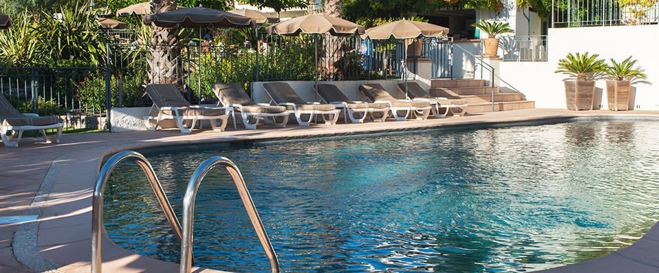 Van der Valk Hotel Le Catalogne ★★★★ - A French paradise under the Riviera sun. - Fréjus, France