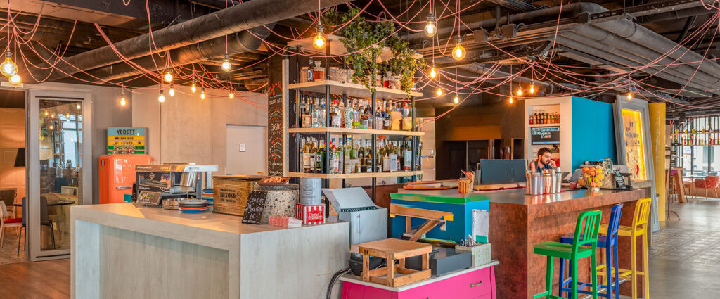 Hôtel Mercure Paris Gare Montparnasse ★★★★ - Colourful Parisian hotel in the historically bohemian 14th arrondissement. - Paris, France