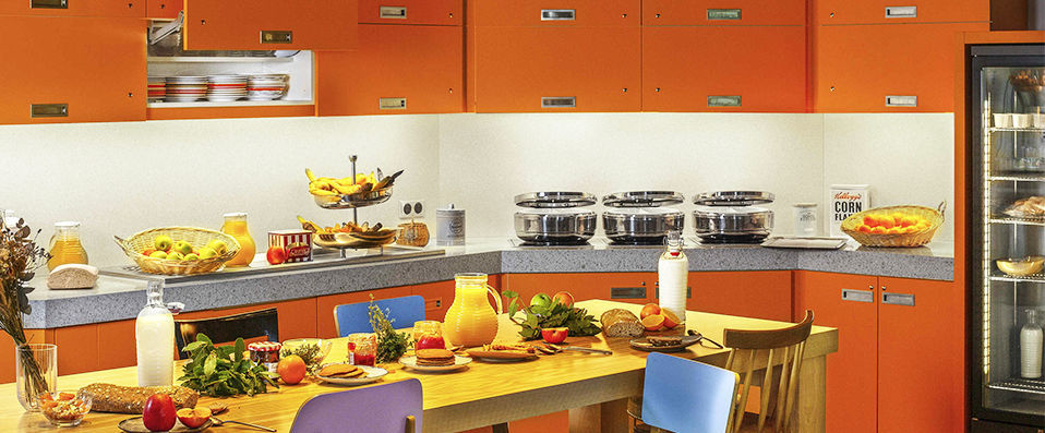 Hotel Mercure Paris Gare Montparnasse ★★★★ - Colourful Parisian hotel in the historically bohemian 14th arrondissement. - Paris, France