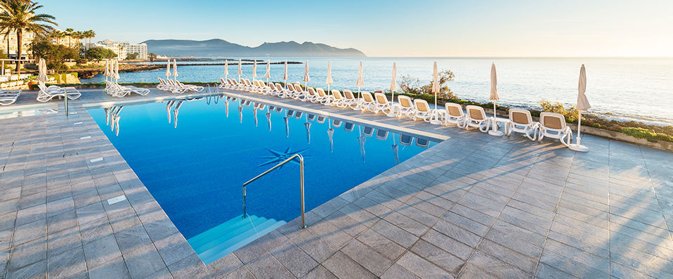 Hotel Atolon ★★★★ - Seafront sanctuary on Mallorca’s tranquil eastern coast. - Mallorca, Spain