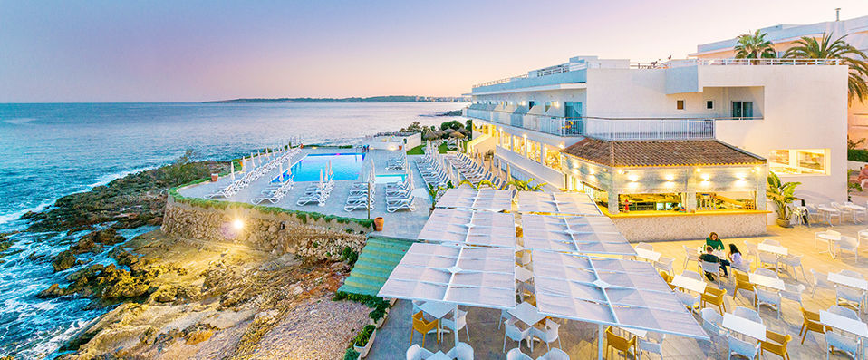 Hotel Atolon ★★★★ - Seafront sanctuary on Mallorca’s tranquil eastern coast. - Mallorca, Spain