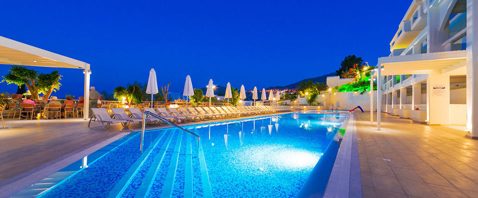 Lindos White Hotel and Suites ★★★★ - <b> Seulement 48h !</b> : À la découverte du soleil de Rhodes, en All Inclusive ! - Rhodes, Grèce