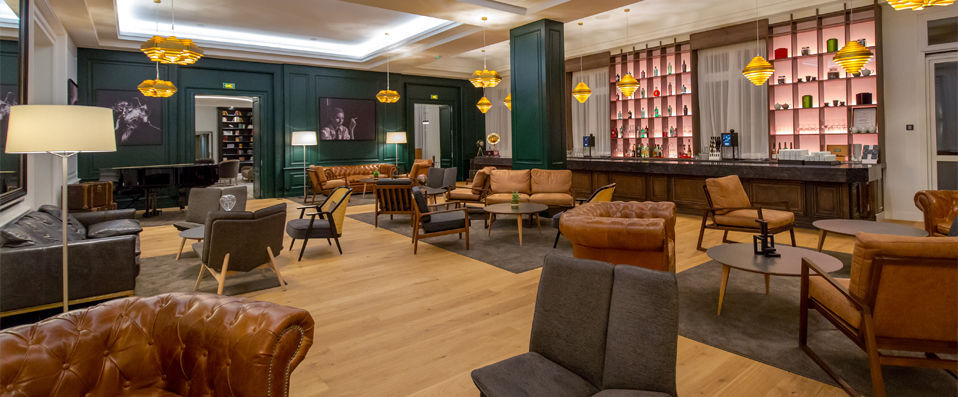 Mercure Chantilly Resort ★★★★ - Savour every moment at this contemporary chateau. - Chantilly, France