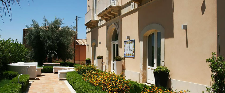 Hotel Villa Fanusa ★★★★ - Séjour authentique dans la baie de Syracuse. - Sicile, Italie