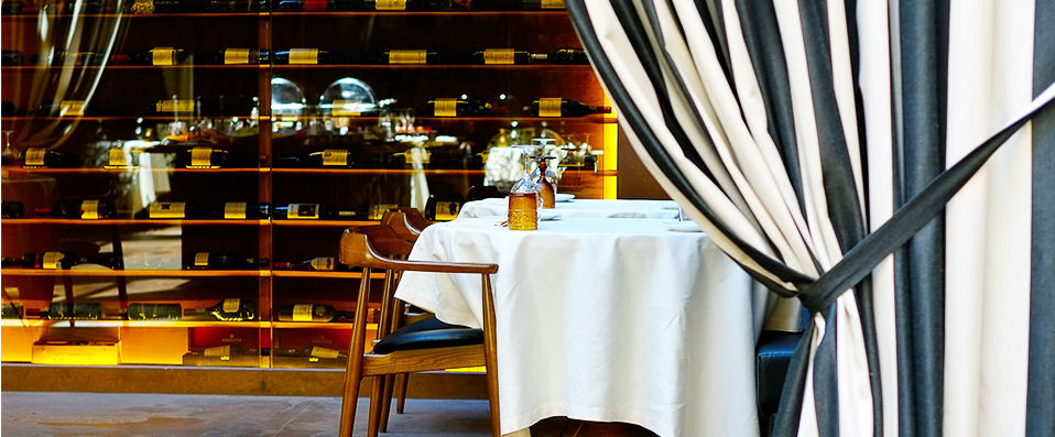 Hotel Teatro ★★★★ - A touch of glamour in the heart of old Porto - Porto, Portugal