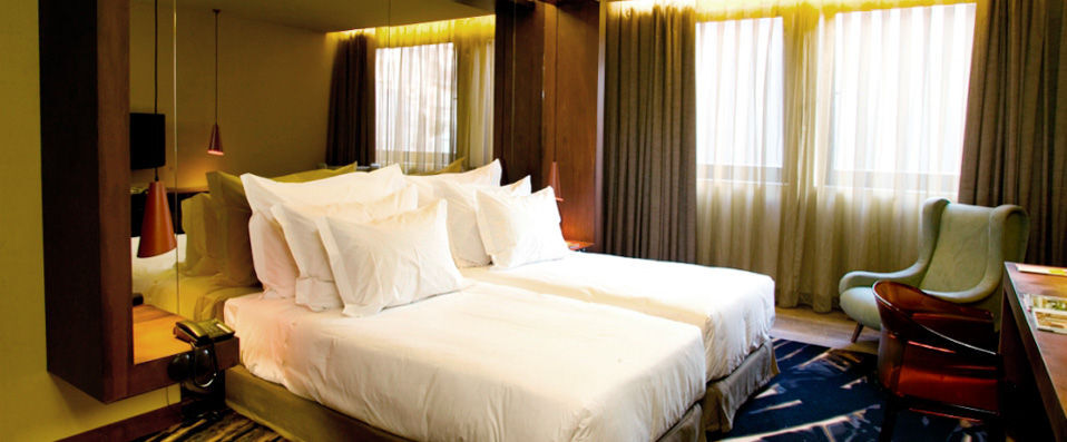 Hotel Teatro ★★★★ - Une scène baroque au centre-ville de Porto - Porto, Portugal