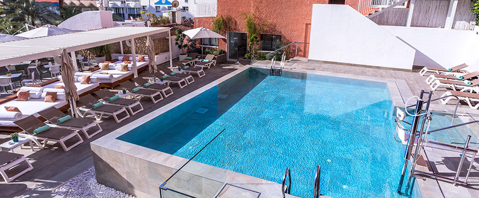 Hotel Fénix Torremolinos - Adults Only ★★★★ - A peaceful retreat overlooking the Mediterranean. - Costa del Sol, Spain
