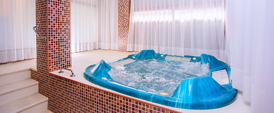 Hotel Fénix Torremolinos - Adults Only ★★★★ - A peaceful retreat overlooking the Mediterranean. - Costa del Sol, Spain