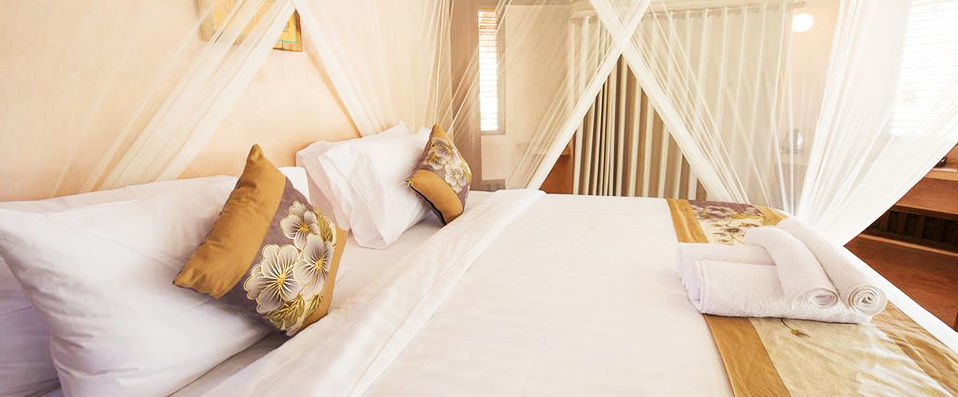 Le Nusa Beach Club ★★★★ - Intimate island paradise in tropical Bali - Nusa, Indonesia