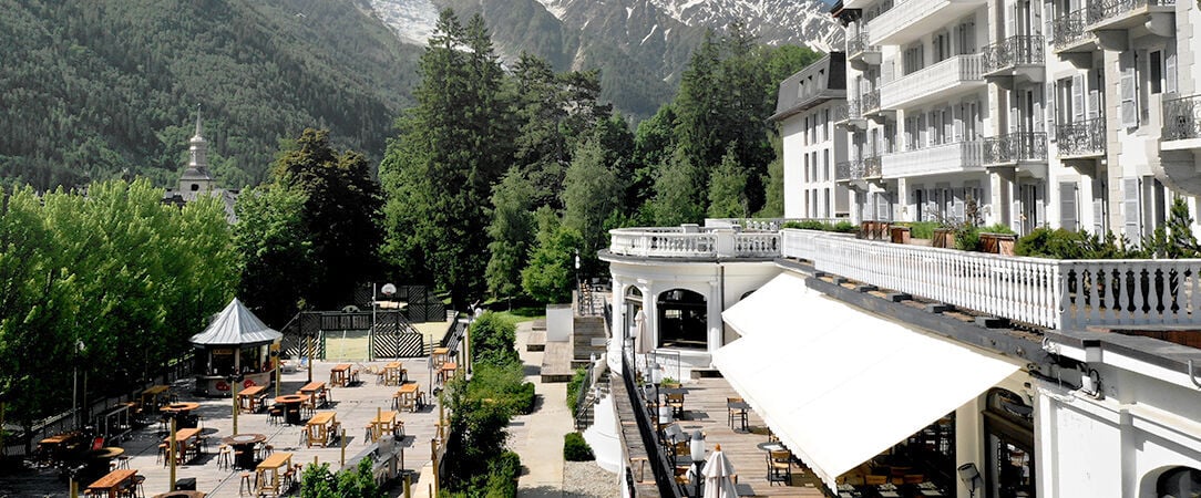 Folie Douce Hôtel Chamonix - Former palace turned super cool concept hotel in Chamonix. - Chamonix, France