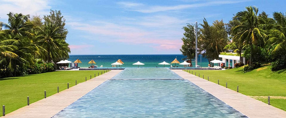 Pullman Danang Beach Resort ★★★★★ - Lavish luxury on the beach in a modern Vietnamese city - Da Nang, Vietnam