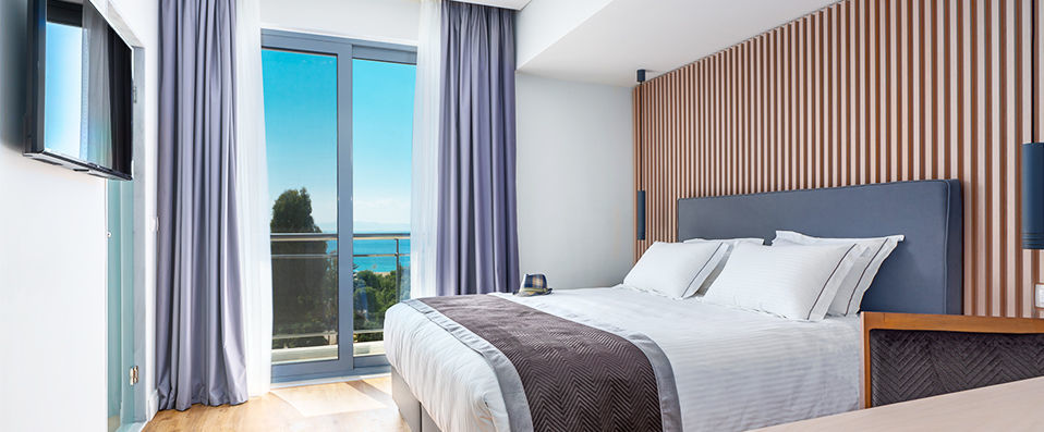 Glyfada Riviera Hotel ★★★★★ - Recently renovated five-star Grecian resort. - Glyfada, Greece