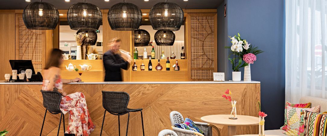 Hotel Croisette Beach Cannes - MGallery ★★★★ - Élégance bohème, plage privée et art de vivre cannois à proximité de la Croisette. - Cannes, France