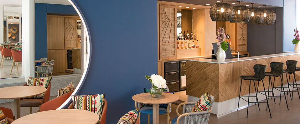 Hotel Croisette Beach Cannes - MGallery ★★★★ - Dernière minute - Évasion bohème chic au cœur de Cannes. - Cannes, France