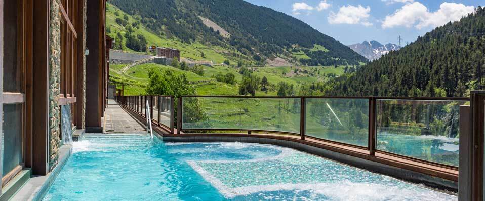 Sport Hotel Hermitage & Spa ★★★★★ - Hilltop paradise and haven of luxury in the scenic heart of the Pyrenees. - Soldeu, Andorra