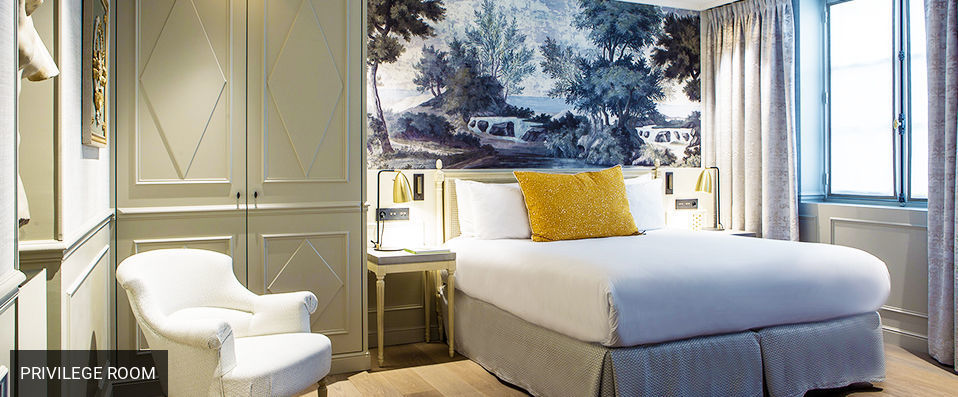 Hôtel Charles V ★★★★ - Sumptuous Swedish rococo style in perfect Parisian location - Paris, France