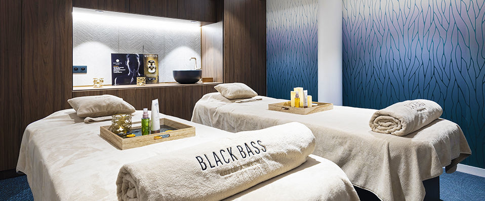 Black Bass Hotel ★★★★★ - Contemporary nautical design on the Pearl of the French Alps. - Lake Annecy, France