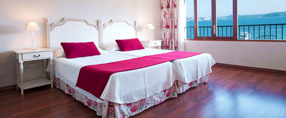 Hotel Cala Fornells ★★★★ - Family-run hotel in the most idyllic of settings. - Mallorca, Spain