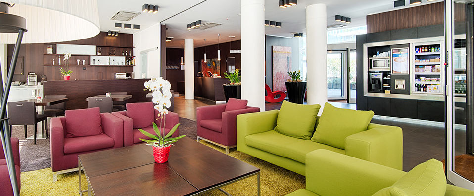 NH Savona Darsena ★★★★ - A contemporary retreat in a medieval city. - Savona, Italy