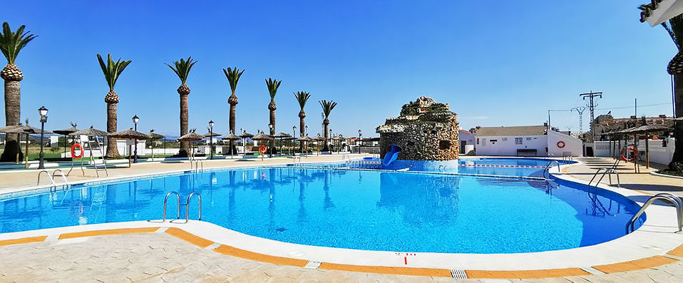 Aparthotel Acualandia ★★★★ - Apartment-style accommodation along the historic Costa del Azahar - Community of Valencia, Spain