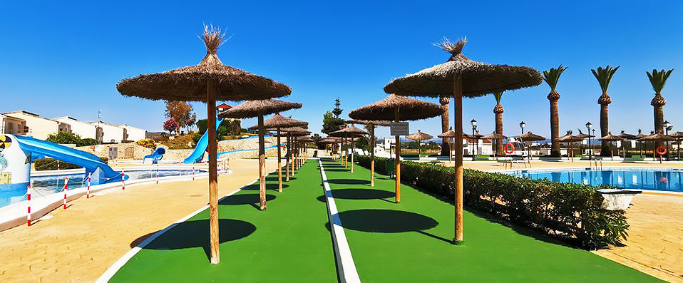 Aparthotel Acualandia ★★★★ - Apartment-style accommodation along the historic Costa del Azahar - Community of Valencia, Spain